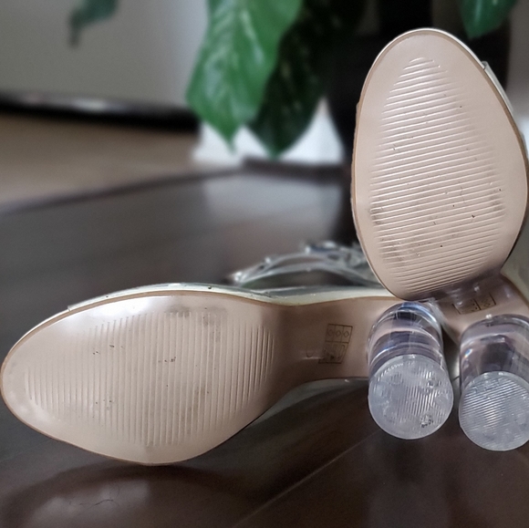 Perplexed Ankle Booties - Picture 2 of 3